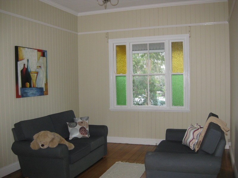 Wake  St, Macleay Island QLD 4184