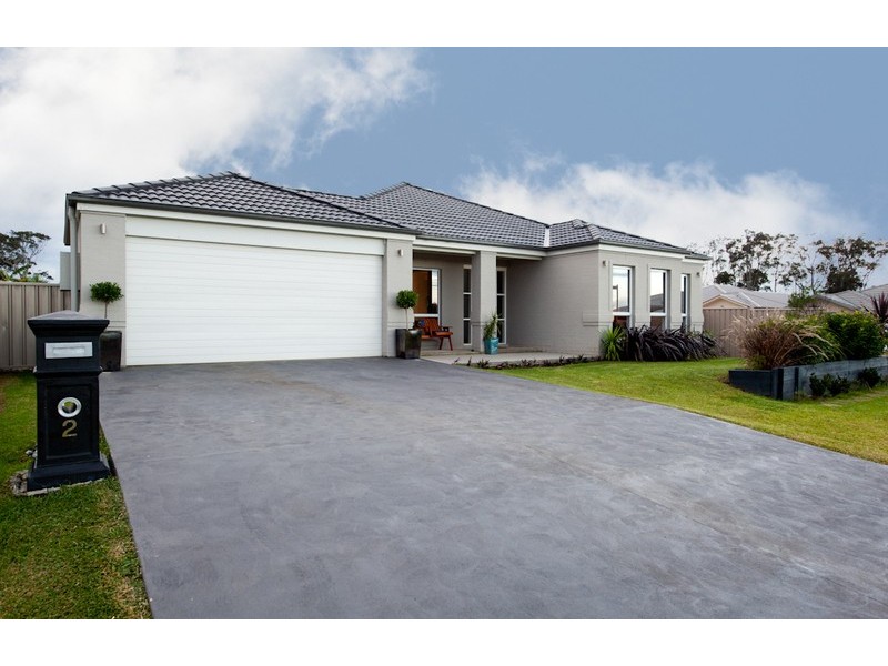 2 Mintbush Crescent, Worrigee NSW 2540
