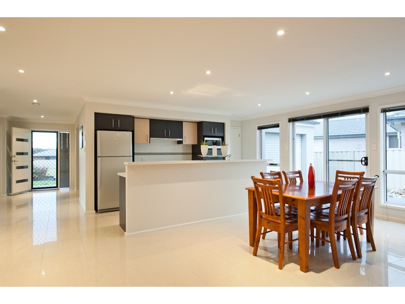 2 Mintbush Crescent, Worrigee NSW 2540