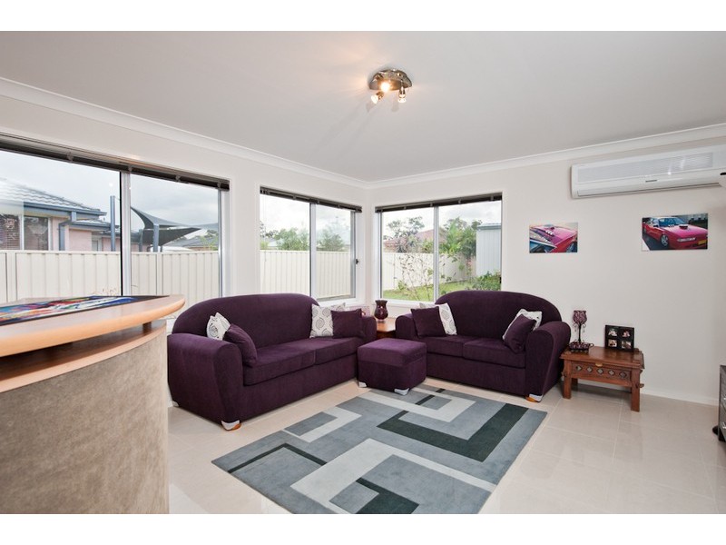 2 Mintbush Crescent, Worrigee NSW 2540