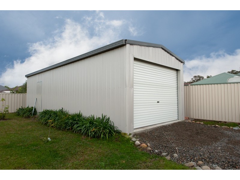 2 Mintbush Crescent, Worrigee NSW 2540