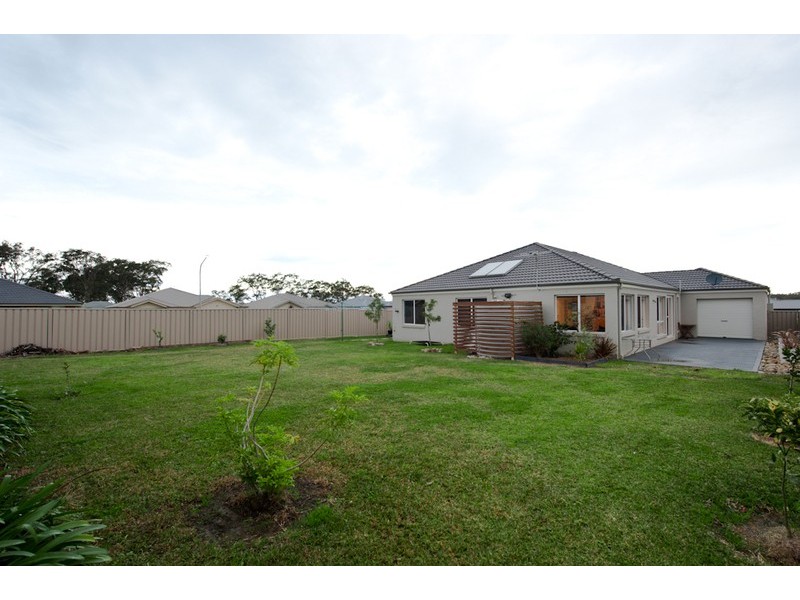 2 Mintbush Crescent, Worrigee NSW 2540