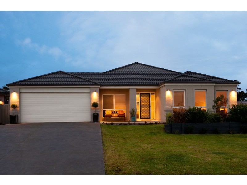 2 Mintbush Crescent, Worrigee NSW 2540