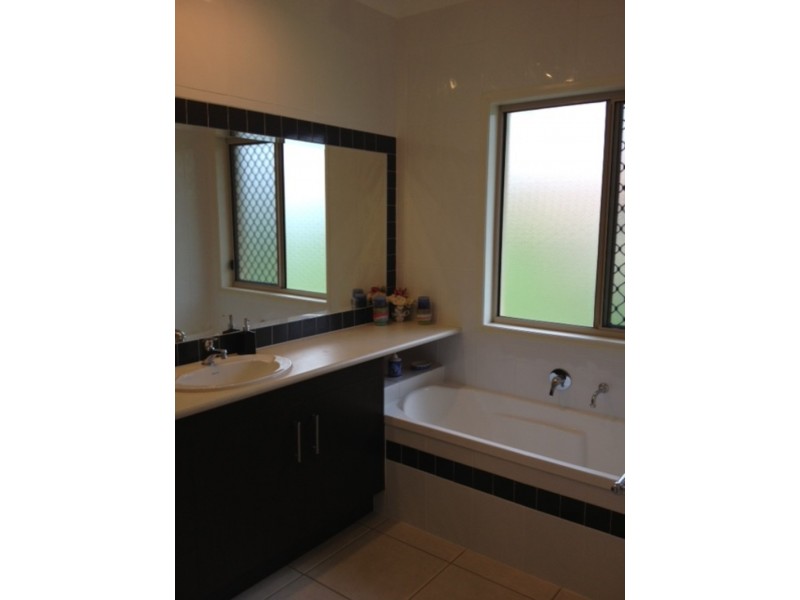 124-126 Hawthorn Road, Burpengary QLD 4505
