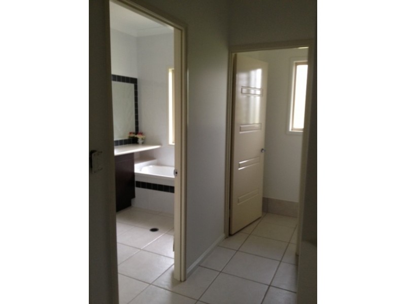 124-126 Hawthorn Road, Burpengary QLD 4505