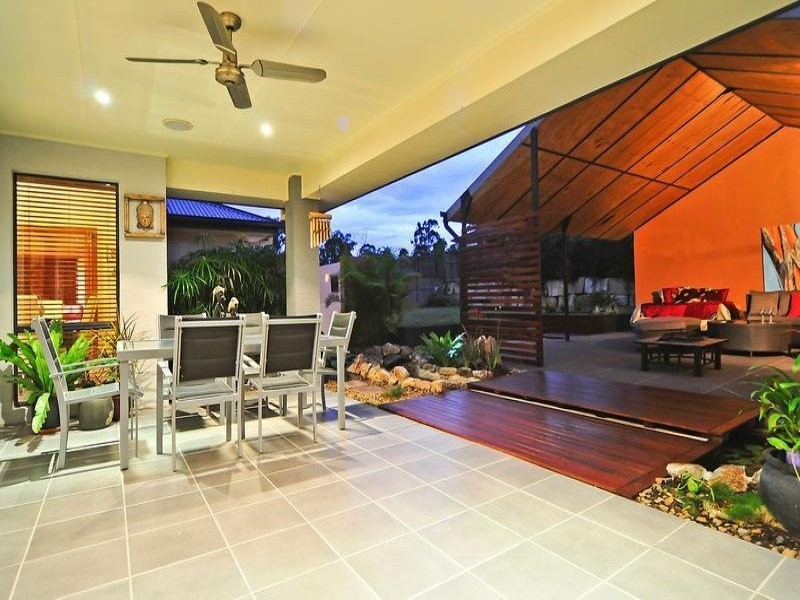 44 Hallow Crescent, Augustine Heights QLD 4300