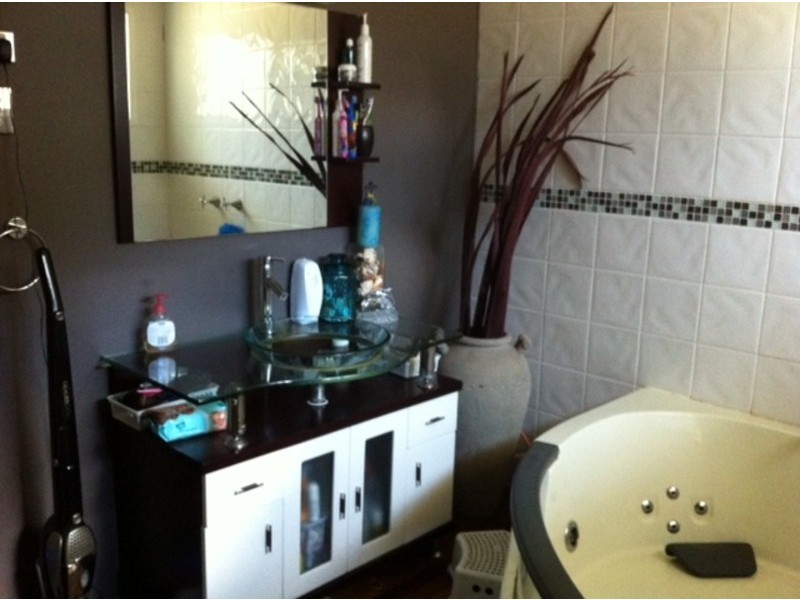 29 Spring Cres, Dysart QLD 4745