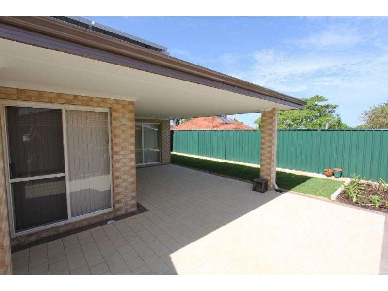 9 Edmonson St, Beaconsfield WA 6162