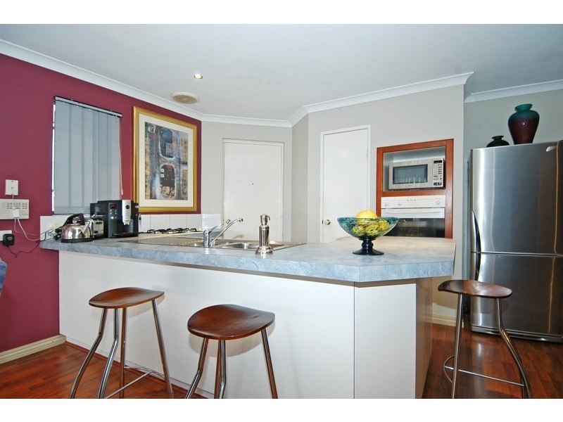 56 Fifth Ave, Eden Hill WA 6054