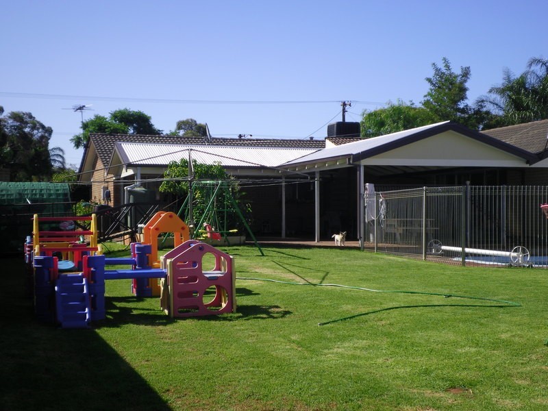 19 Lewis, Lamington WA 6430