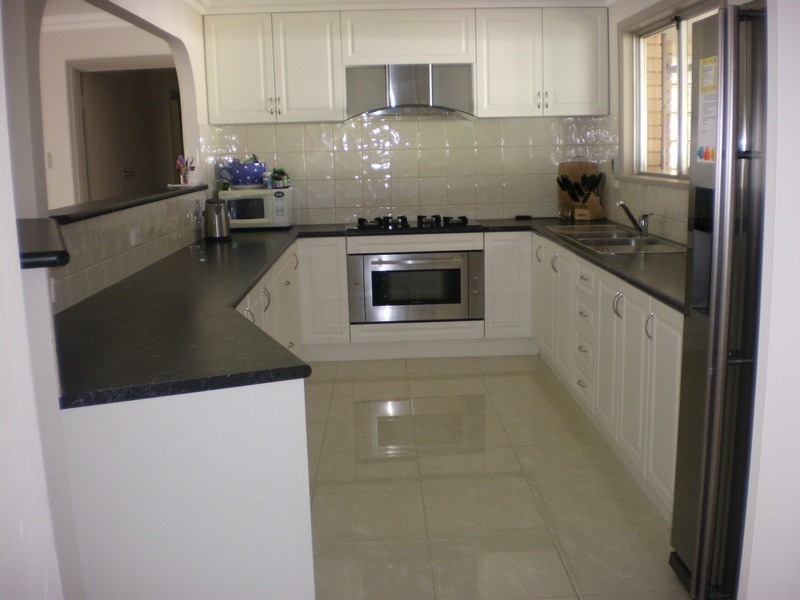 19 Lewis, Lamington WA 6430