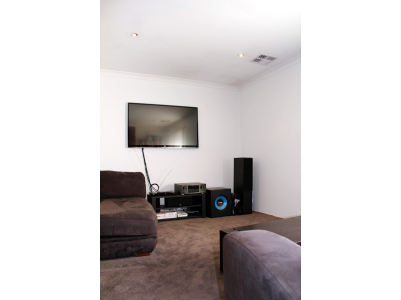 9/4 Ferguson Street, Maylands WA 6051