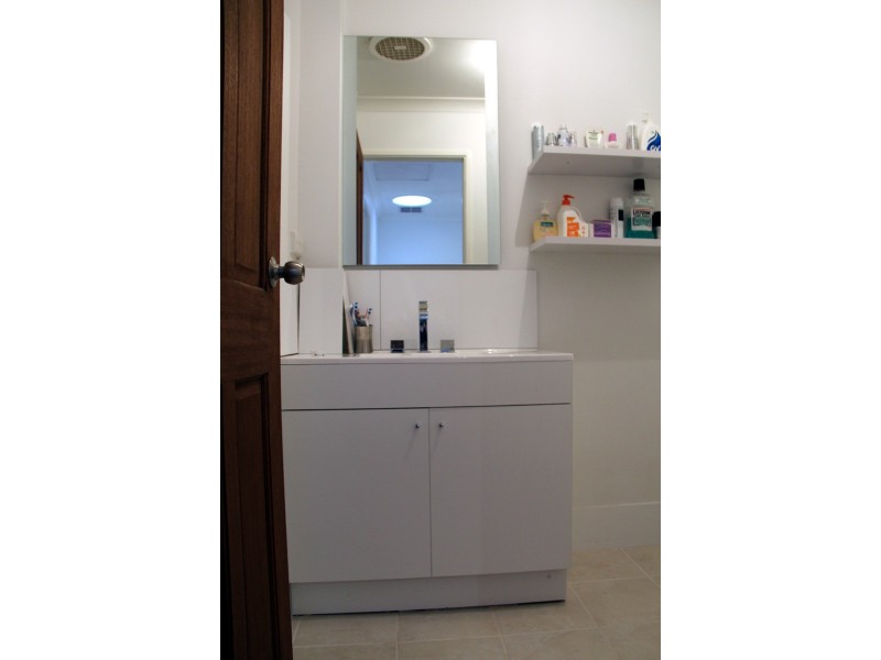 9/4 Ferguson Street, Maylands WA 6051