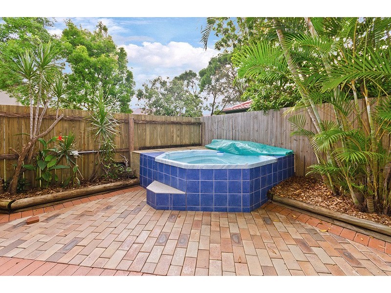 48/30 St Kevins Avenue, Benowa QLD 4217