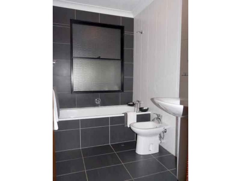 28  Casuarina St, Eaton WA 6232