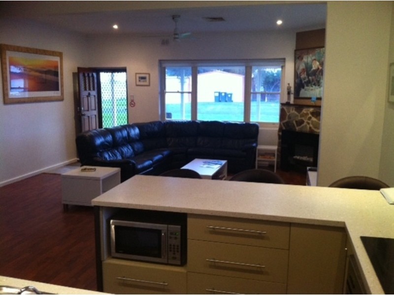 1 BURT AVENUE, Goolwa North SA 5214