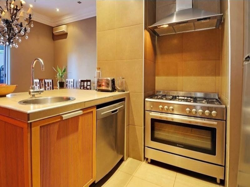 38 Warner St, Fortitude Valley QLD 4006