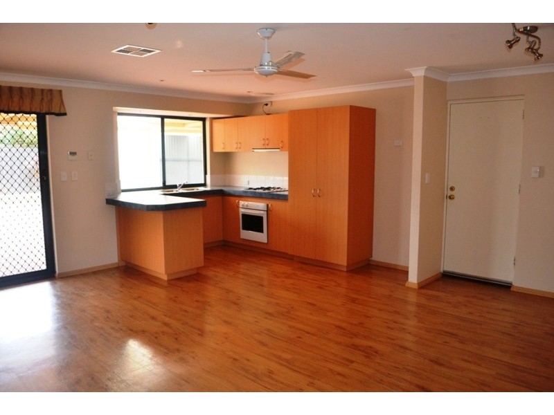 26 Tryall Avenue, Port Kennedy WA 6172