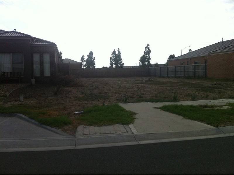 8  Etchell Court, Point Cook VIC 3030