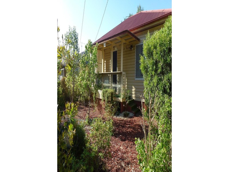 44 Short Street, Wellington NSW 2820