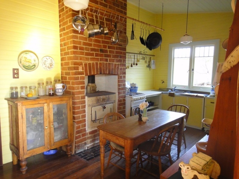 136 Anzac Tce, Bassendean WA 6054