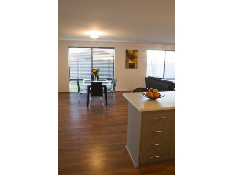 18 Guerin Avenue, Piara Waters WA 6112