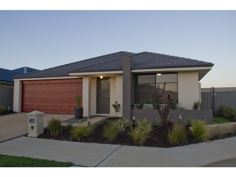 18 Guerin Avenue, Piara Waters WA 6112