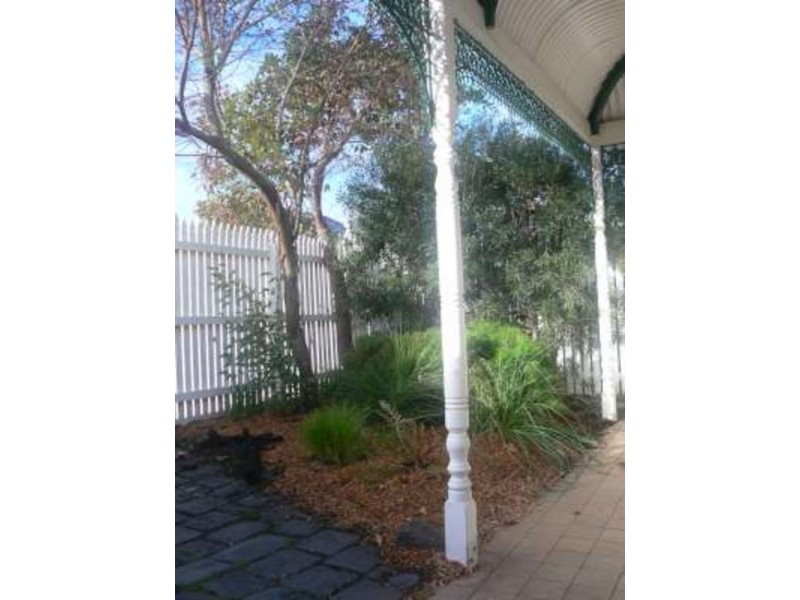 10 Gillman St, Hawthorn East VIC 3123