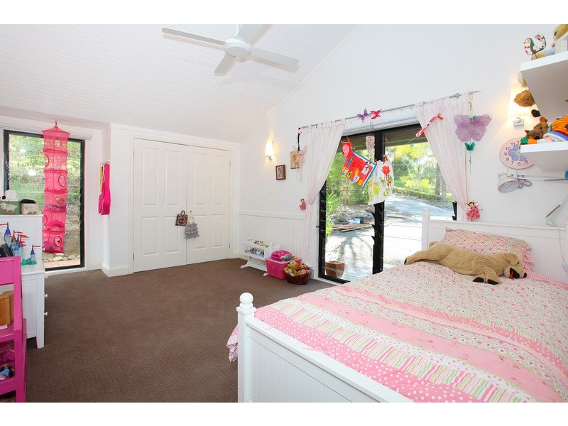 30 Lydford Close, Bonogin QLD 4213