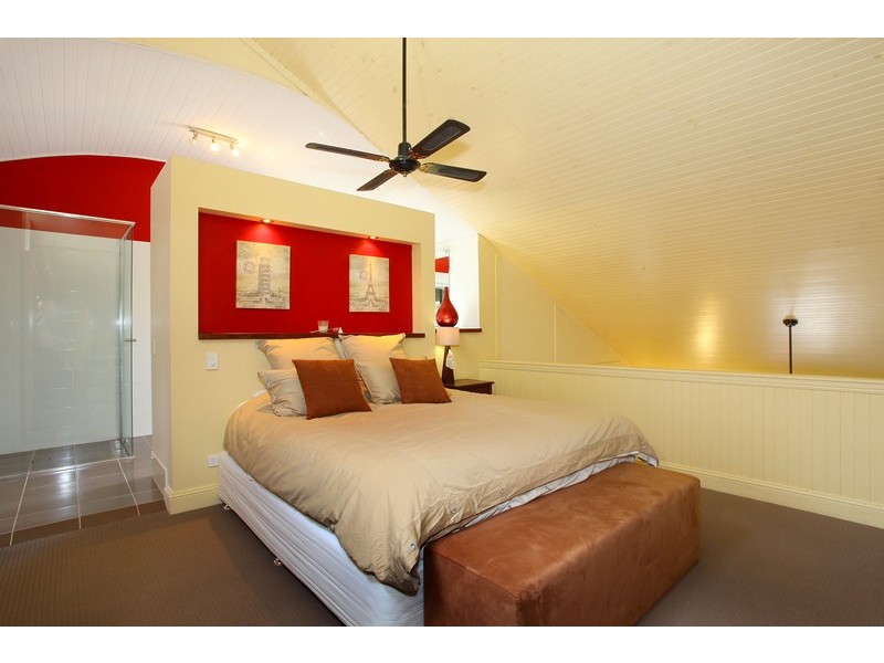 30 Lydford Close, Bonogin QLD 4213