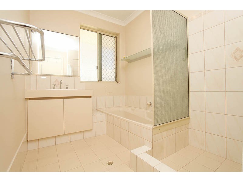 4/9 Collier Avenue, Balcatta WA 6021