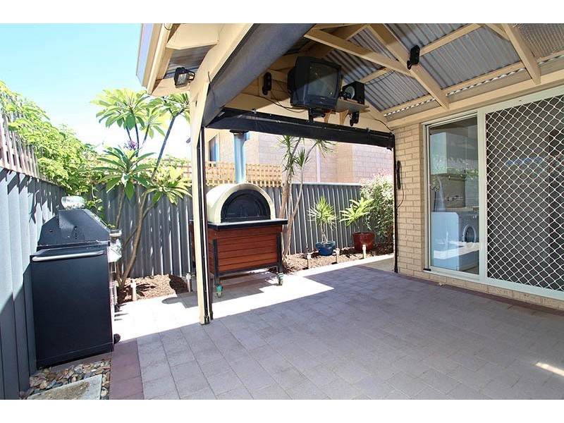 4/9 Collier Avenue, Balcatta WA 6021