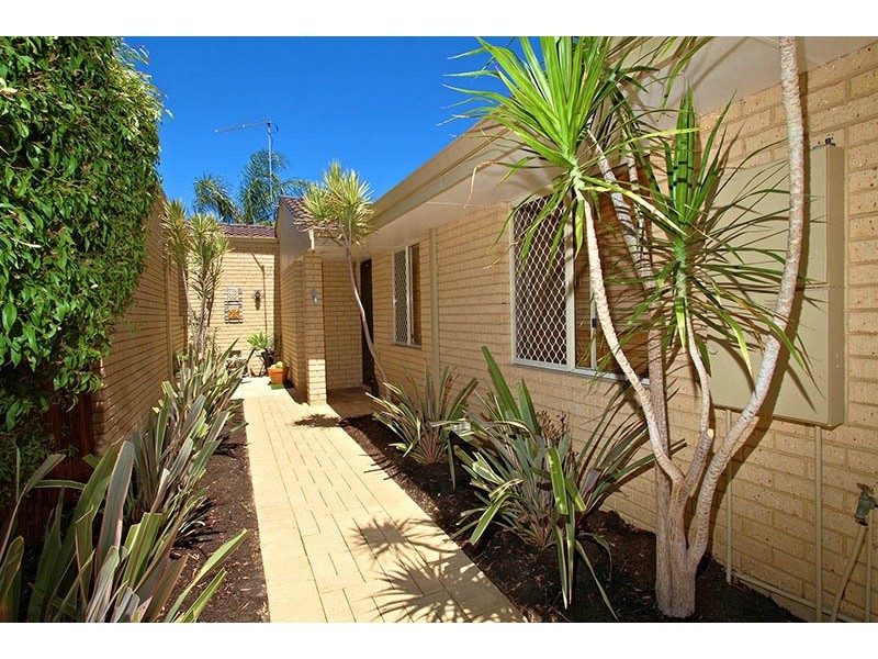 4/9 Collier Avenue, Balcatta WA 6021