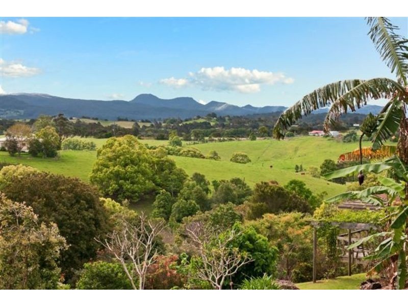 4-6 BEAUMONT COURT, Dulong QLD 4560