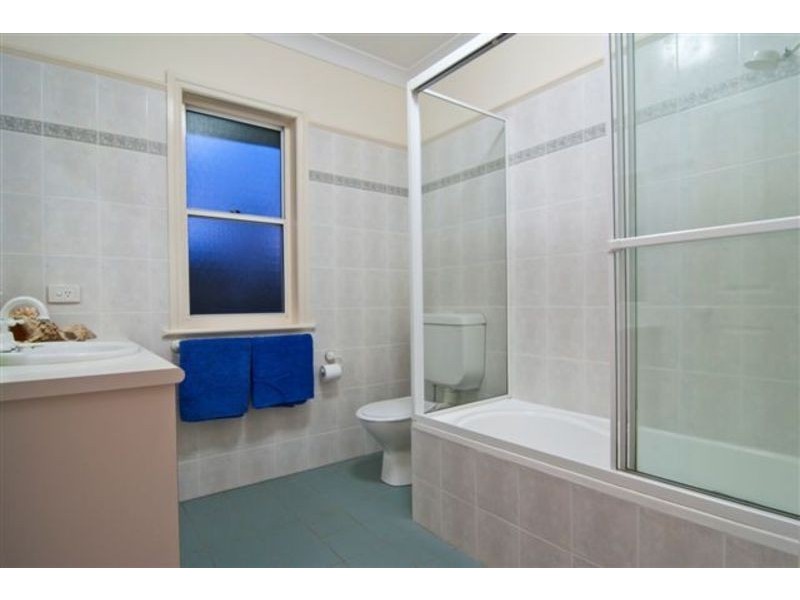 4-6 BEAUMONT COURT, Dulong QLD 4560