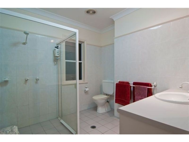 4-6 BEAUMONT COURT, Dulong QLD 4560