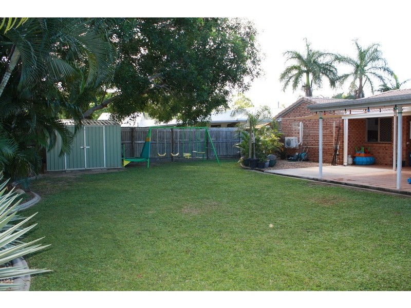 4  Duncan court, Kelso QLD 4815