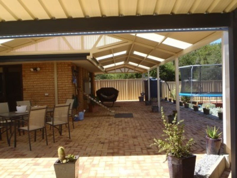 29 Willow Way, Maddington WA 6109