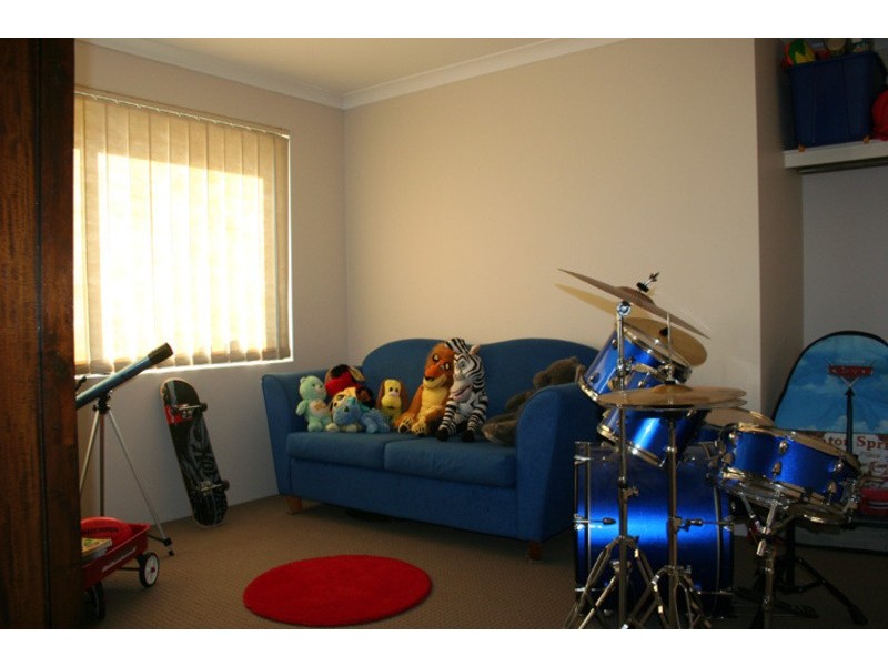 25 Thundelarra Avenue, Ellenbrook WA 6069