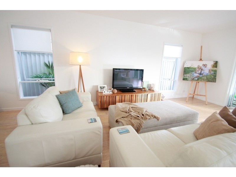 70 Albion Avenue, Miami QLD 4220