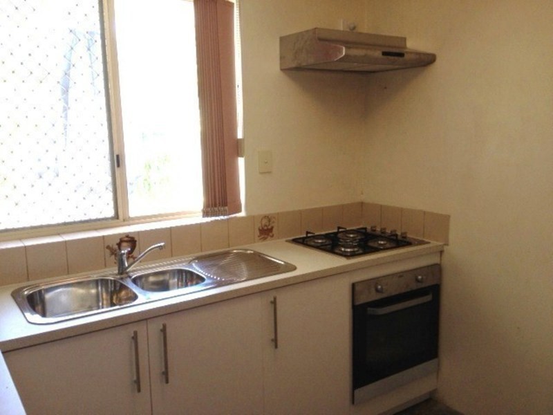 2 KILVER MEWS, Kiara WA 6054