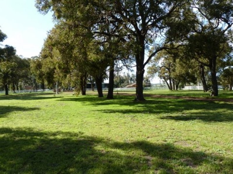 266 Morgan Rd, Meelon WA 6208