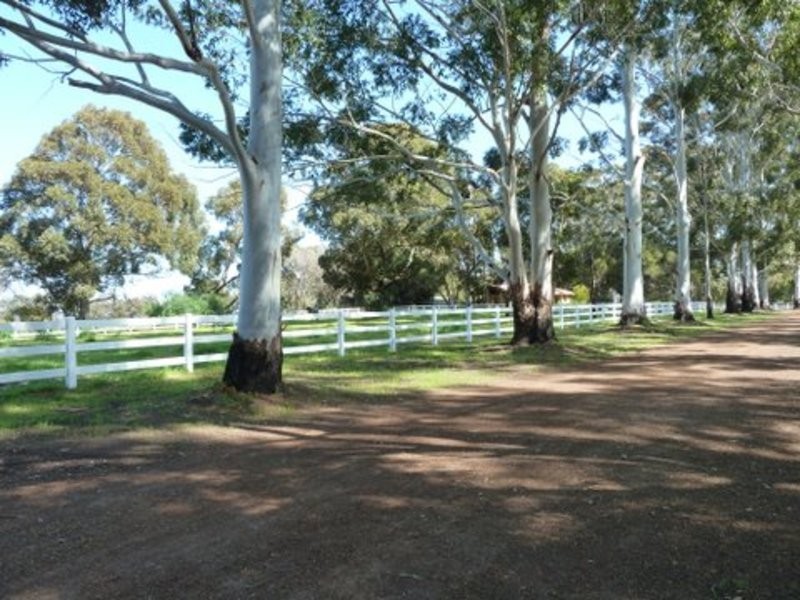 266 Morgan Rd, Meelon WA 6208