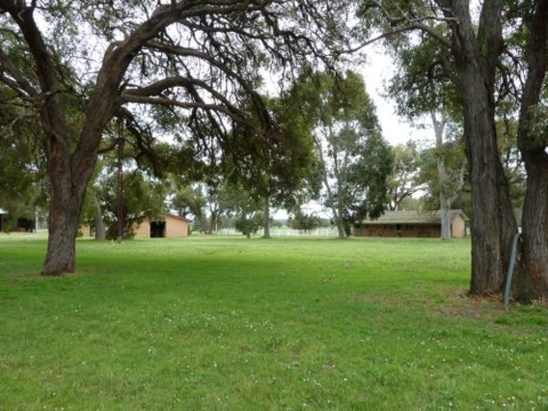 266 Morgan Rd, Meelon WA 6208