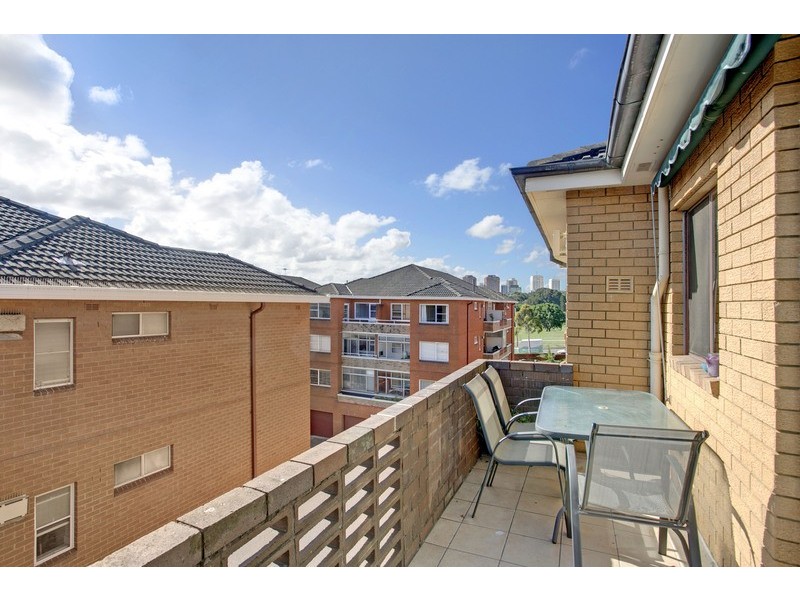 11/23 Pine St, Randwick NSW 2031