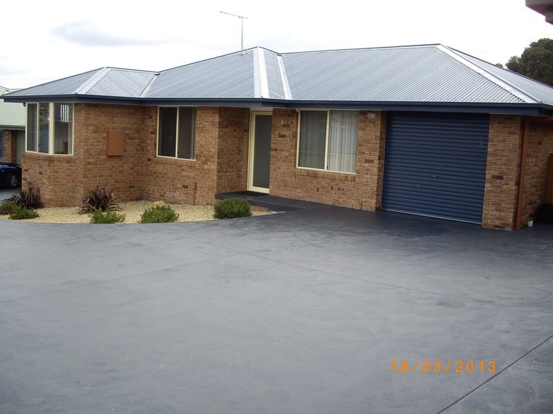 4/28  henty close, Old Beach TAS 7017