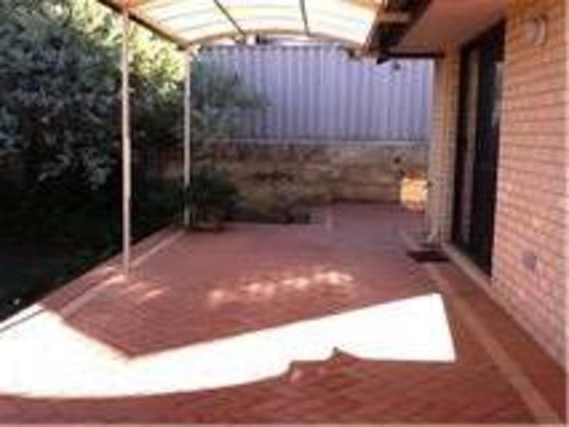 32A Lucas St, Willagee WA 6156