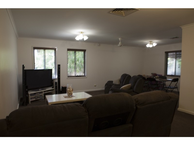 6 Hollings Place, South Hedland WA 6722