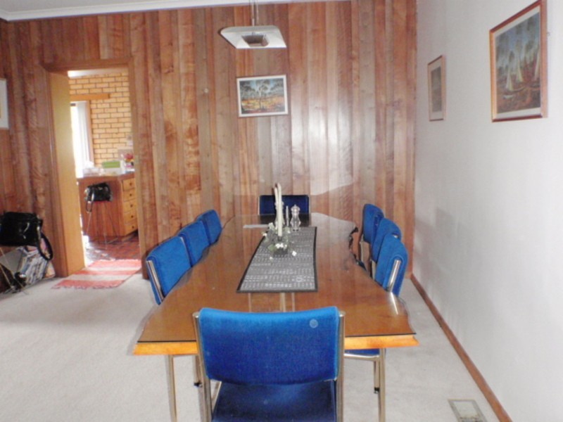 60 Esplanade, Lindisfarne TAS 7015