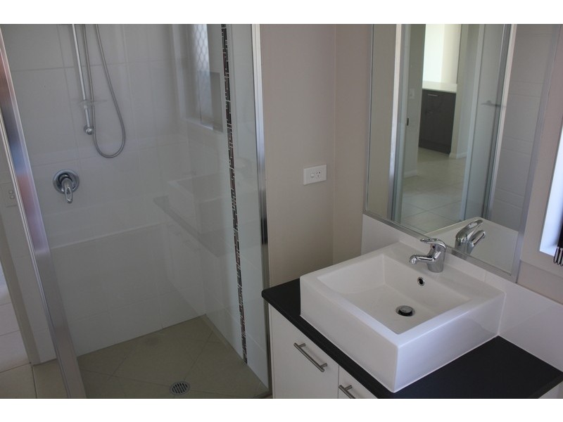 2a Mansell Street, Meridan Plains QLD 4551